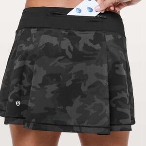 Lululemon Pace Rival skort Size 10 camo color